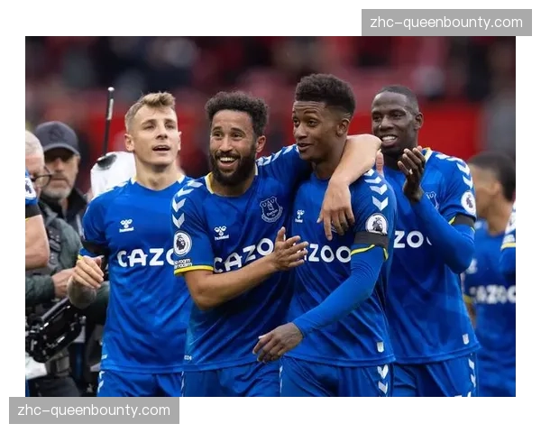 西汉姆联主场一比零小胜桑德兰 结束十场不胜颓势