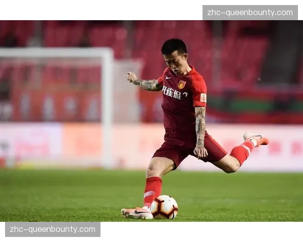 吕亚童防守端承受压力，左路攻防平衡面临严峻考验